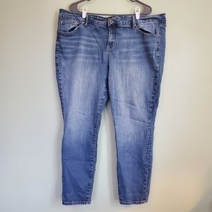 Torrid Womens Skinny Blue Jeans Plus Size 22 (44x30) Medium Wash Denim Stretch